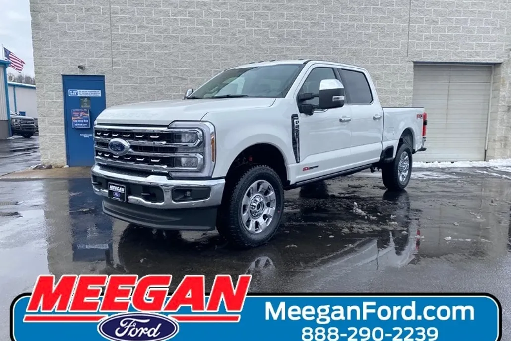 2025 Ford F-350 Lariat photo 1