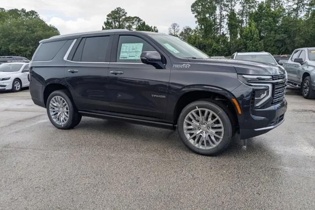2025 Chevrolet Tahoe High Country photo 1