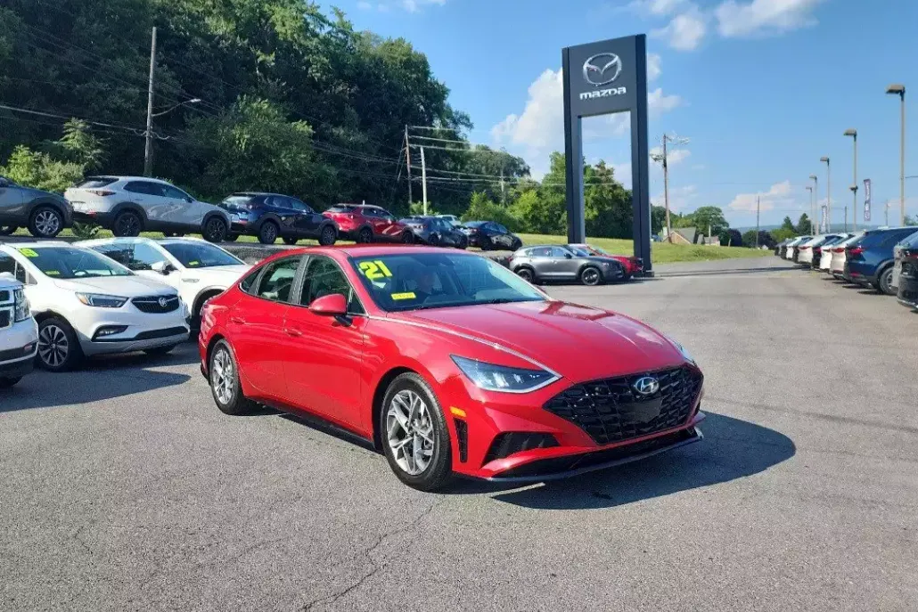 2021 Hyundai Sonata SEL photo 1