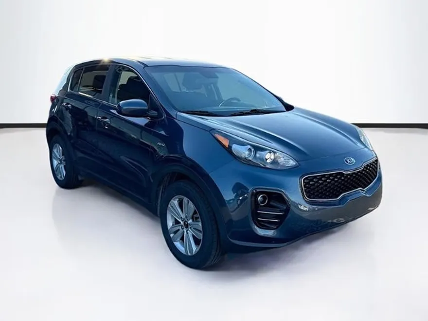 2017 Kia Sportage LX photo 1