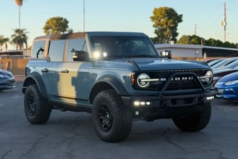 2021 Ford Bronco First Edition photo 1