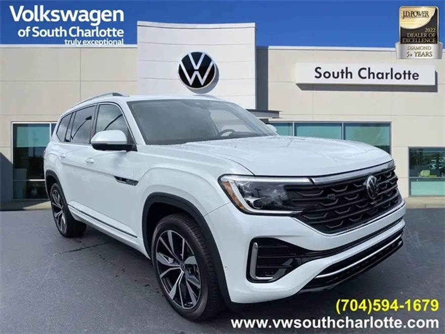 2025 Volkswagen Atlas SEL Premium R-Line photo 1