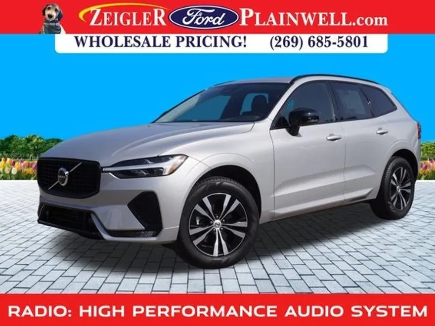 2024 Volvo XC60 B5 Core photo 1