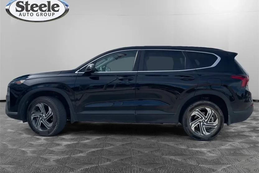 2023 Hyundai Santa Fe SE photo 1