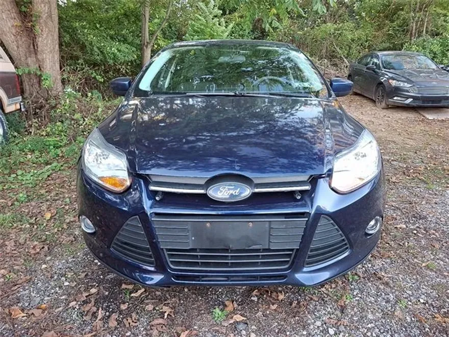 2012 Ford Focus SE photo 1