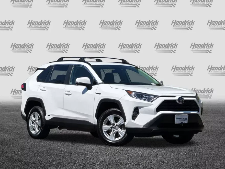 2020 Toyota RAV4 Hybrid XLE photo 1