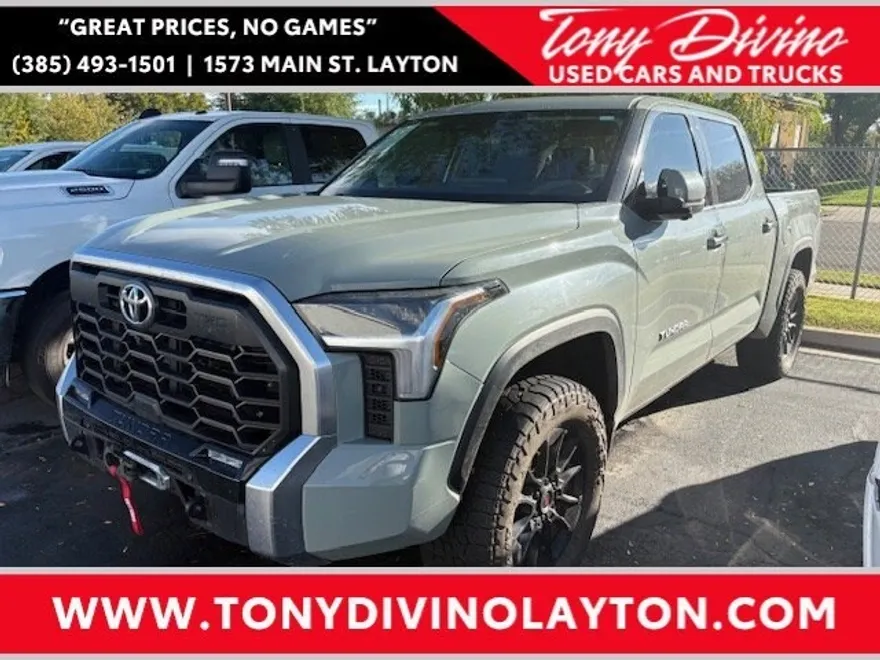 2022 Toyota Tundra Limited CrewMax photo 1
