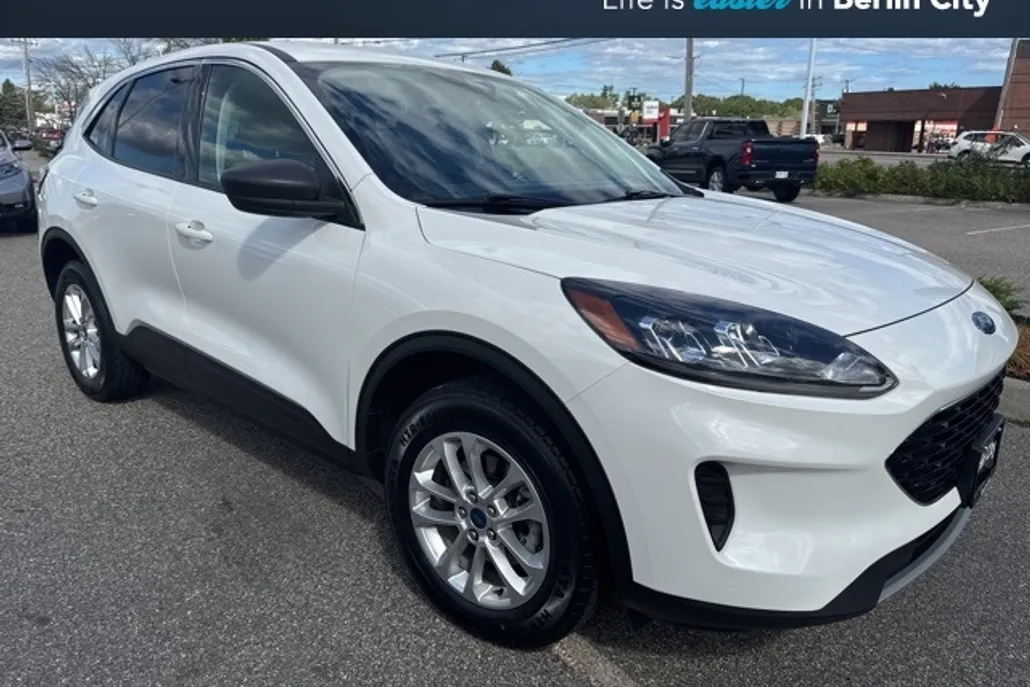 2022 Ford Escape SE photo 1