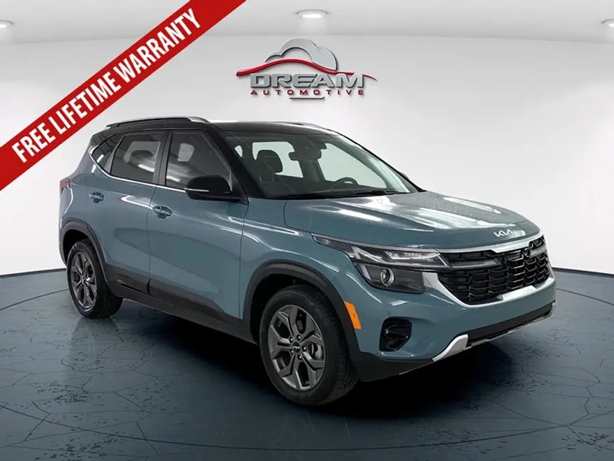 2024 Kia Seltos S photo 1