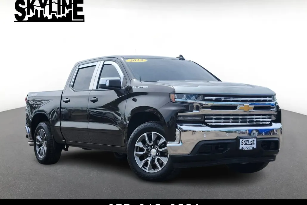 2019 Chevrolet Silverado 1500 LT photo 1