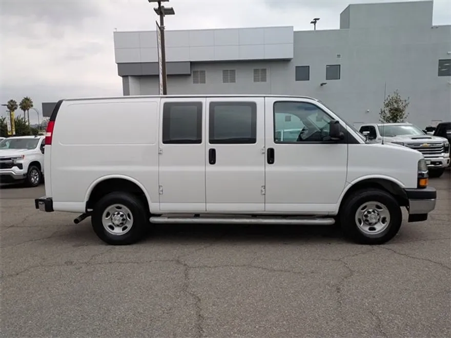 2023 Chevrolet Express Cargo 2500 Van photo 1
