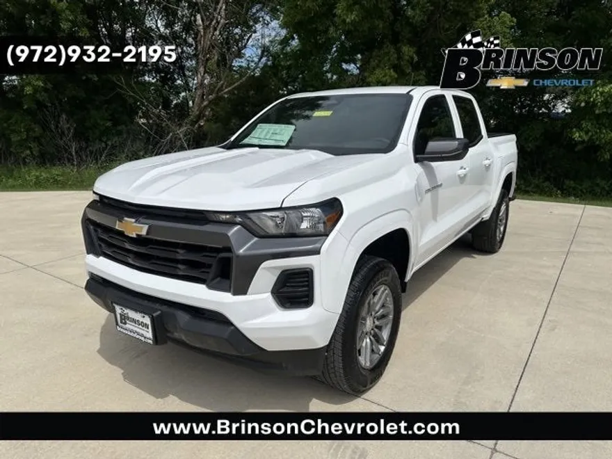 2025 Chevrolet Colorado Work Truck LT photo 1