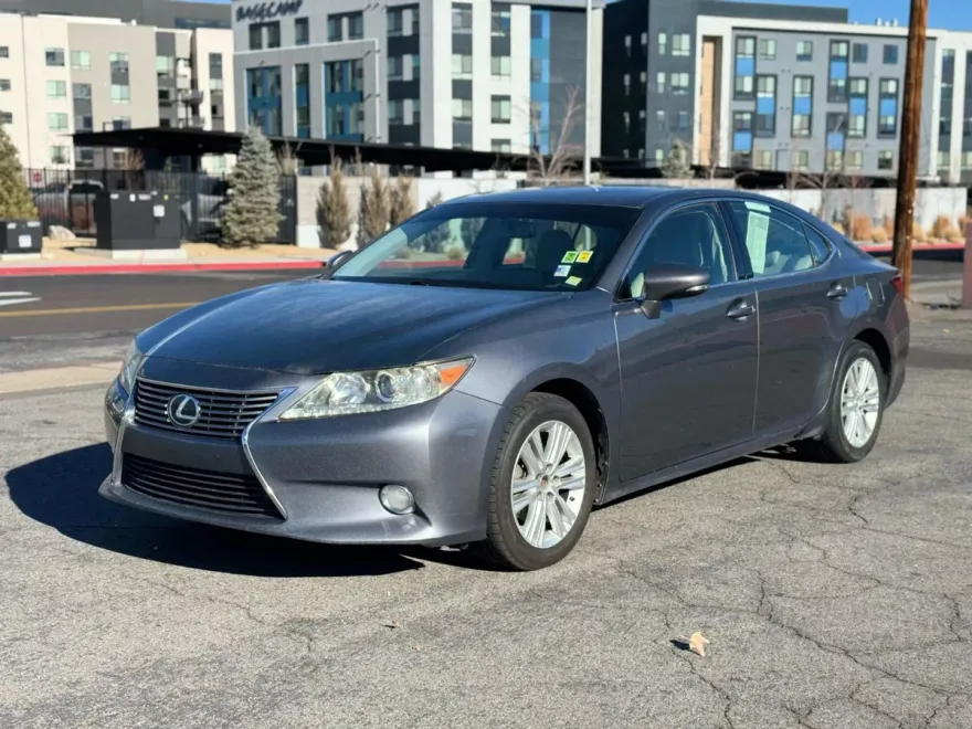 2014 Lexus ES 350 photo 1