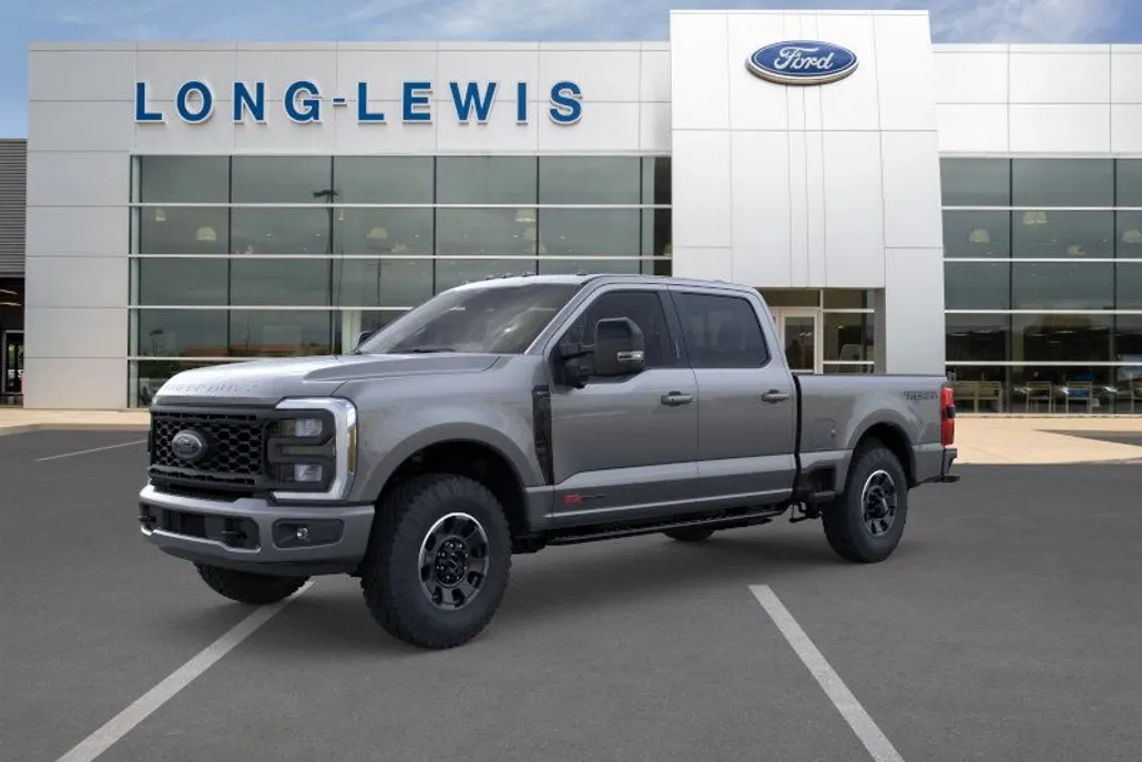 2025 Ford F-250 photo 1