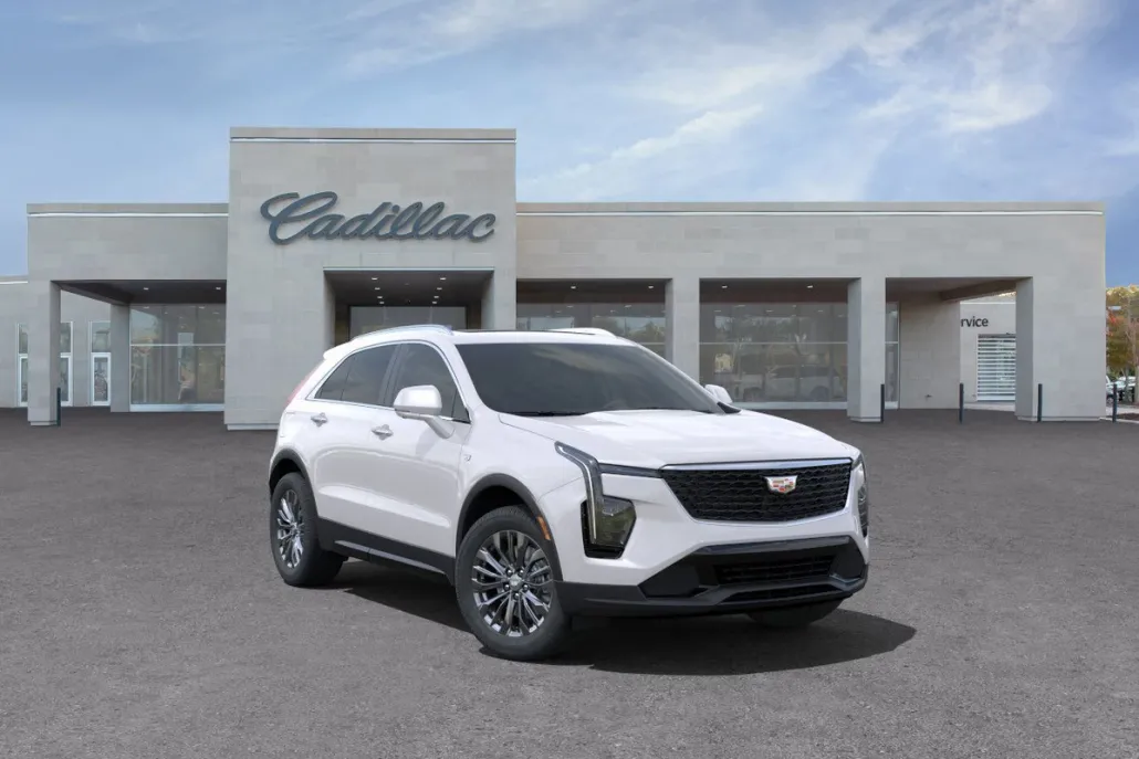 2024 Cadillac XT4 Premium Luxury photo 1