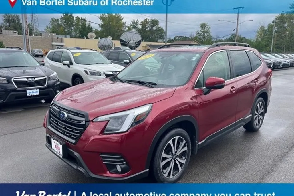 2023 Subaru Forester Limited photo 1