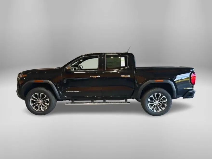 2026 Gmc Canyon Denali photo 1