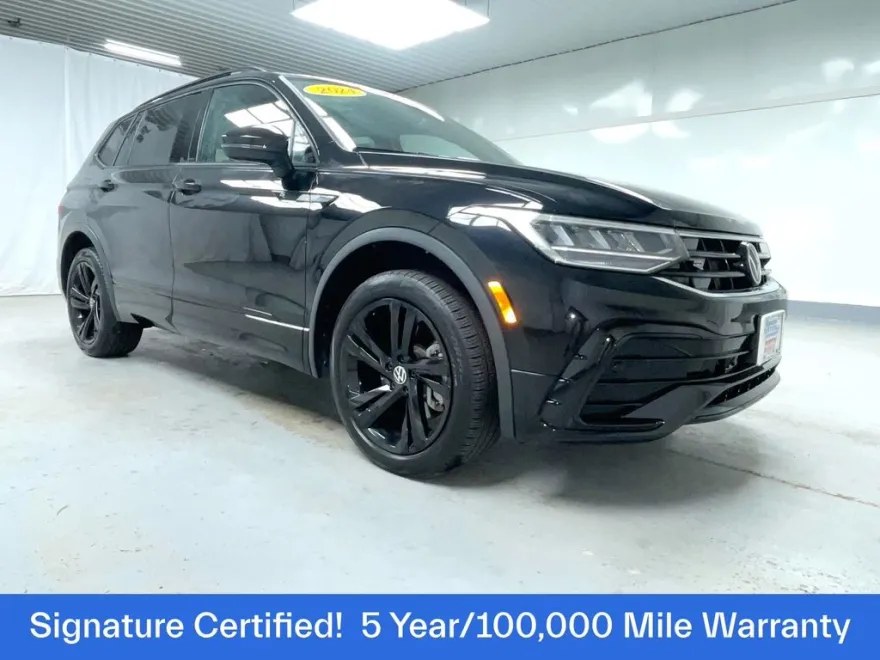 2024 Volkswagen Tiguan SE R-Line Black photo 1