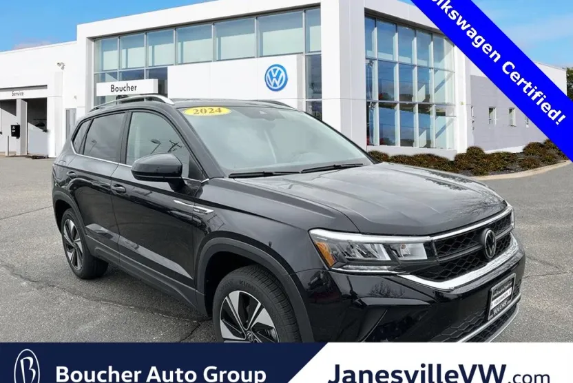 2024 Volkswagen Taos SE photo 1