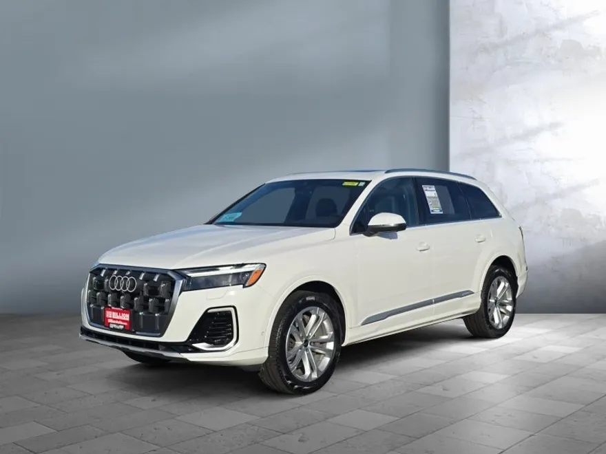 2025 Audi Q7 Premium Plus photo 1