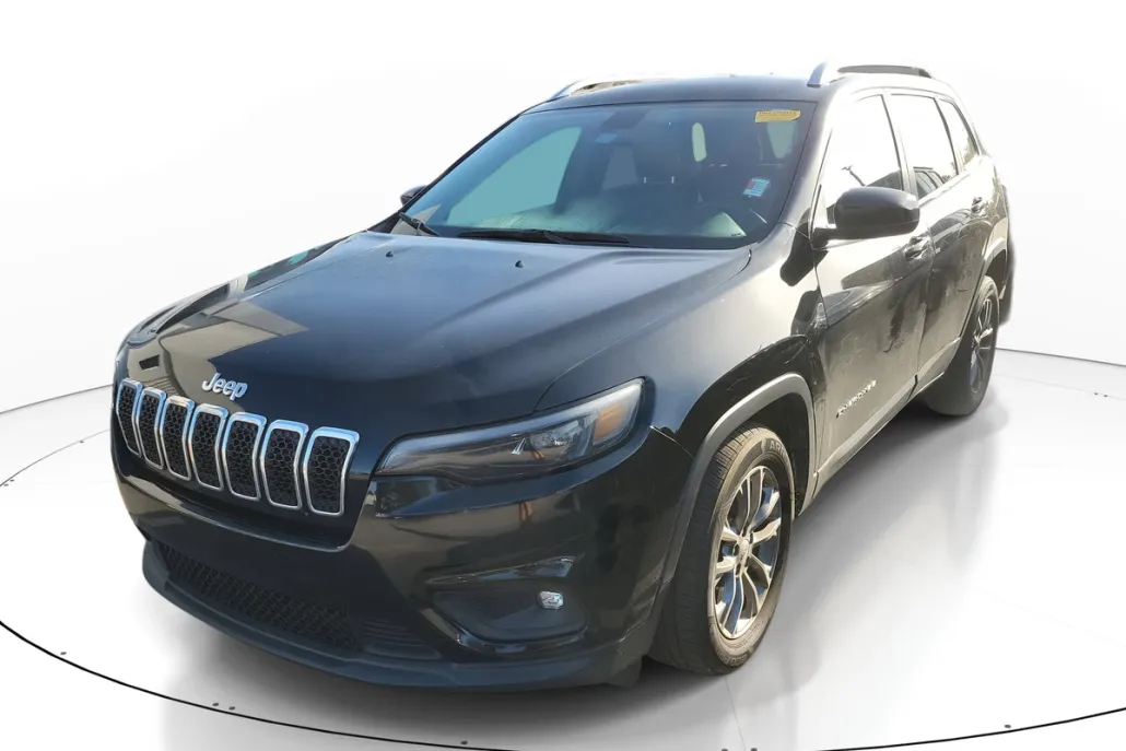 2019 Jeep Cherokee Latitude photo 1