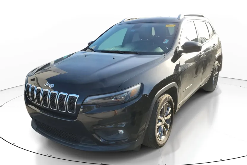 2019 Jeep Cherokee Latitude photo 1