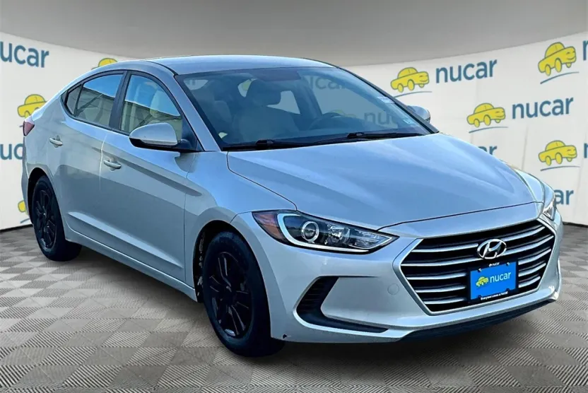 2017 Hyundai Elantra SE photo 1