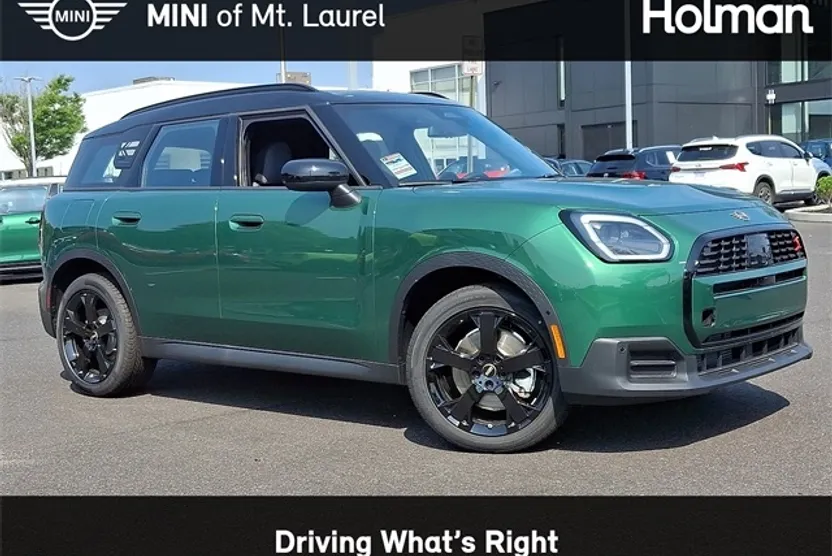 2025 Mini Countryman S ALL4 photo 1