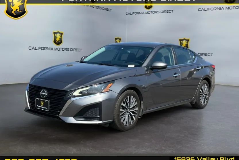 2023 Nissan Altima 2.5 SV photo 1