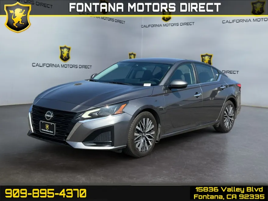 2023 Nissan Altima 2.5 SV photo 1