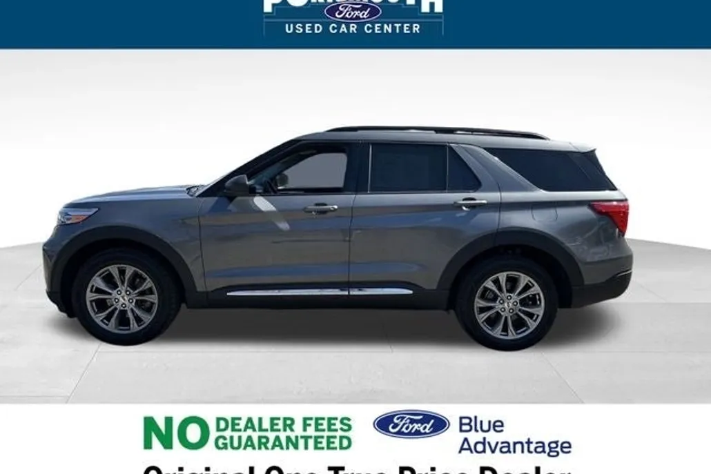 2022 Ford Explorer XLT photo 1