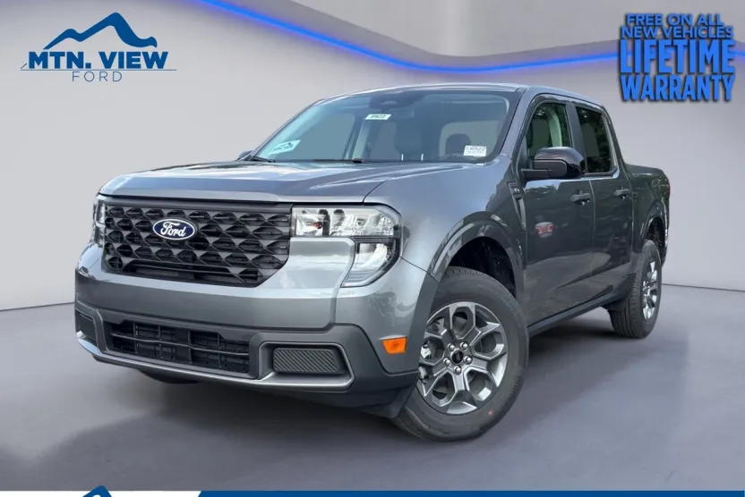 2025 Ford Maverick XLT photo 1