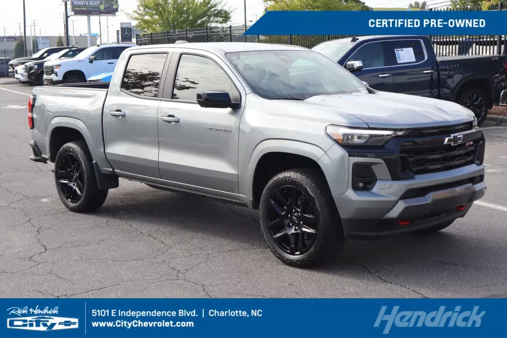2025 Chevrolet Colorado Z71 photo 1