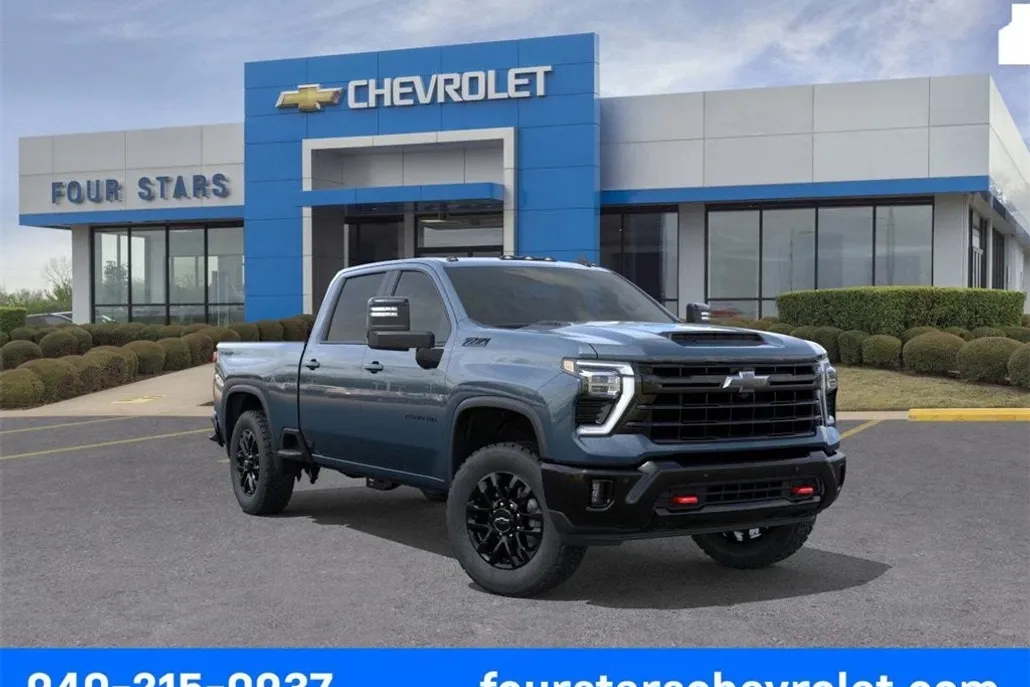 2026 Chevrolet Silverado 2500HD LT photo 1