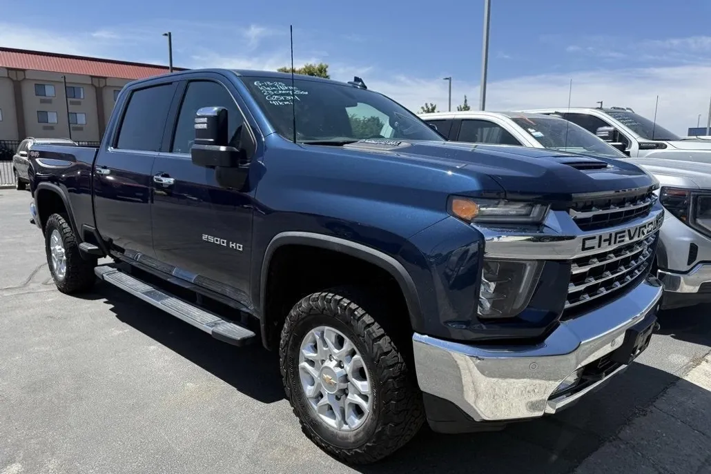 2023 Chevrolet Silverado 2500HD LTZ photo 1