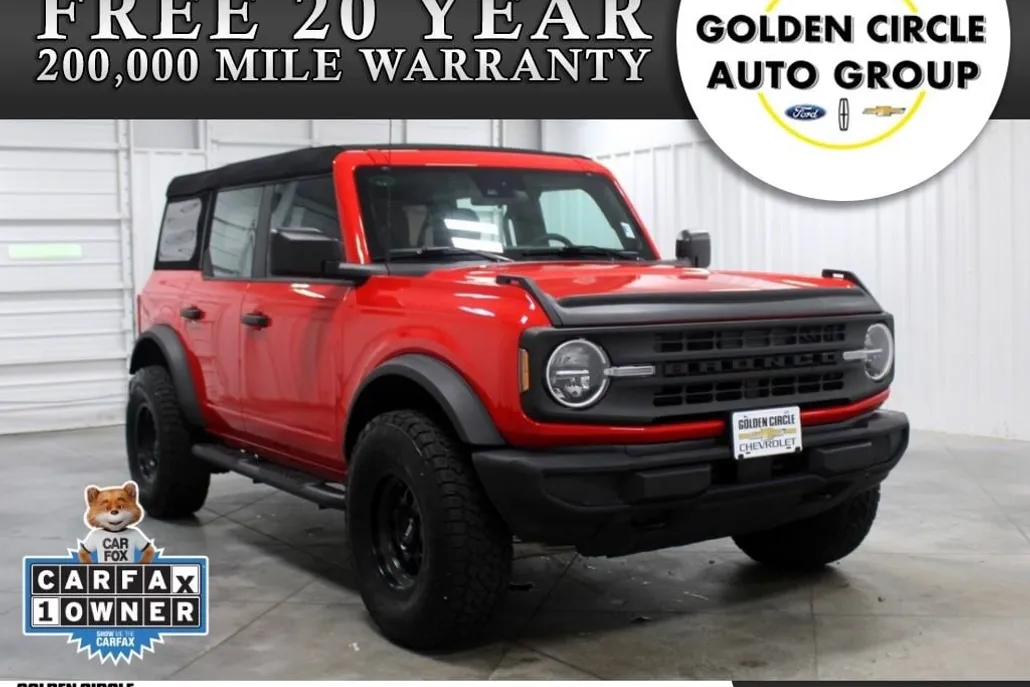 2023 Ford Bronco Base photo 1