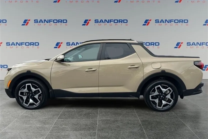 2023 Hyundai Santa Cruz Limited photo 1