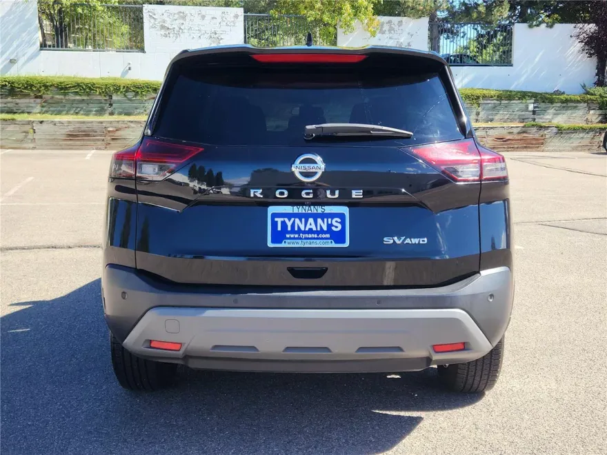 2021 Nissan Rogue SV photo 1