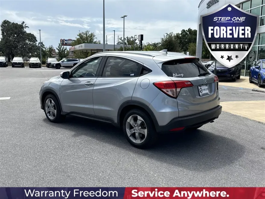 2017 Honda HR-V EX-L photo 1