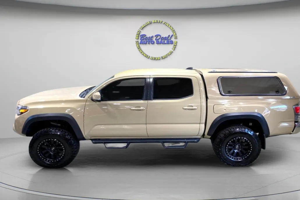 2020 Toyota Tacoma TRD 4x4 photo 1