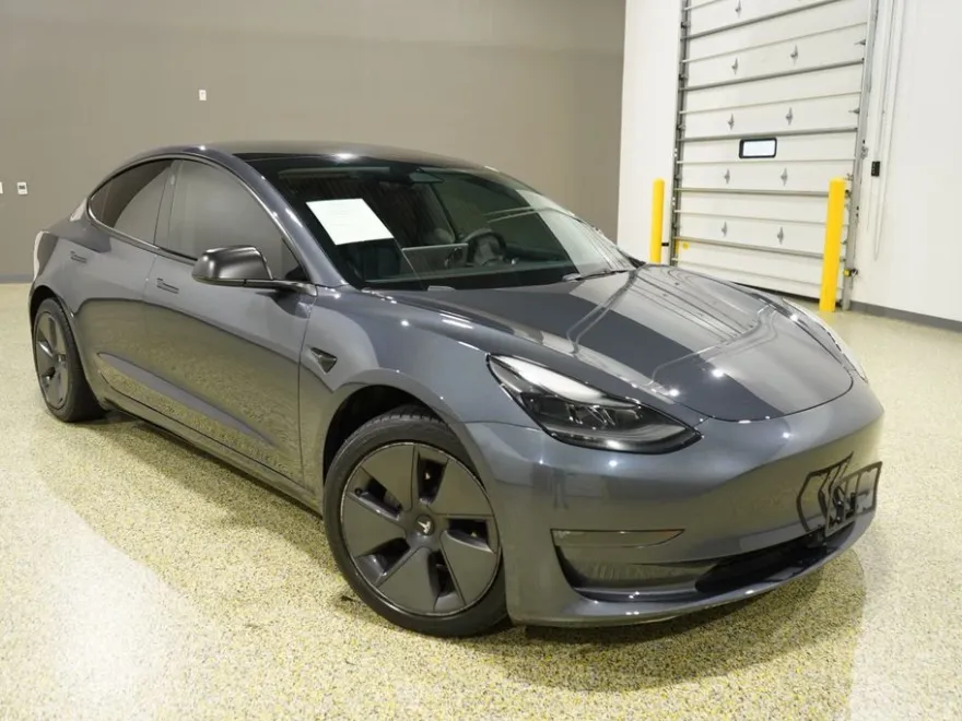 2023 Tesla Model 3 Long Range All-Wheel Drive photo 1