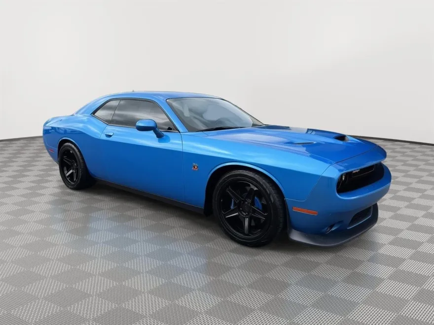 2019 Dodge Challenger R/T Scat Pack photo 1