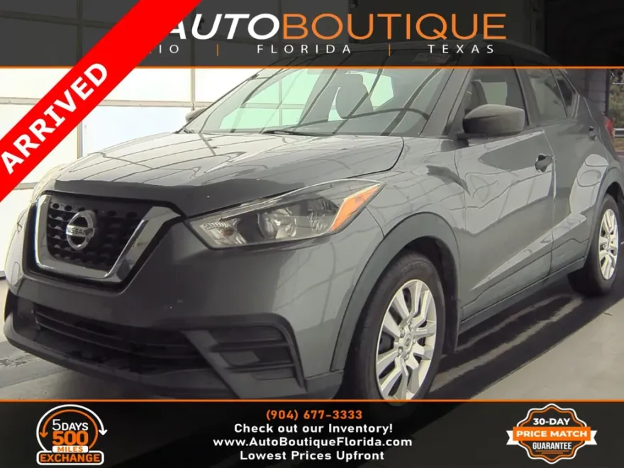 2019 Nissan Kicks S photo 1