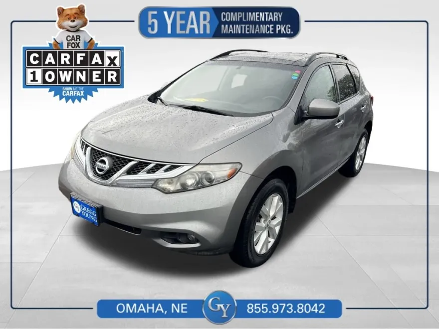 2011 Nissan Murano SV photo 1