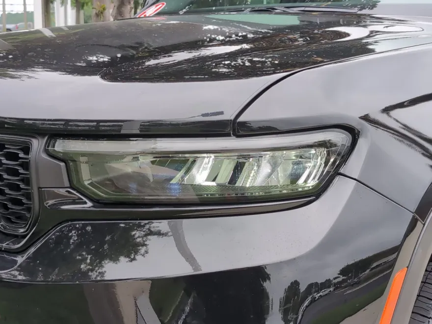 2024 Jeep Grand Cherokee Limited photo 1