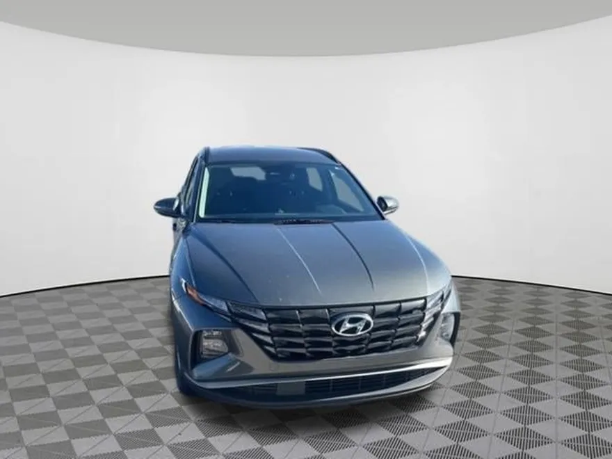 2022 Hyundai Tucson SEL photo 1