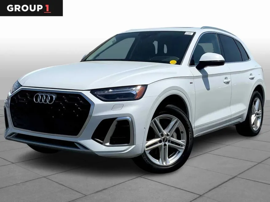 2024 Audi Q5 S line Premium Prestige photo 1