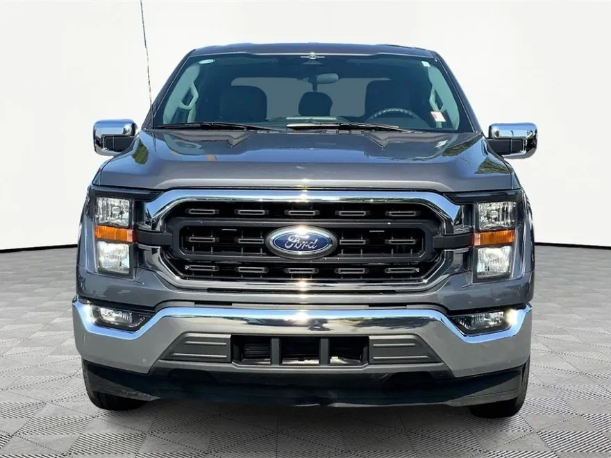 2023 Ford F-150 XLT photo 1