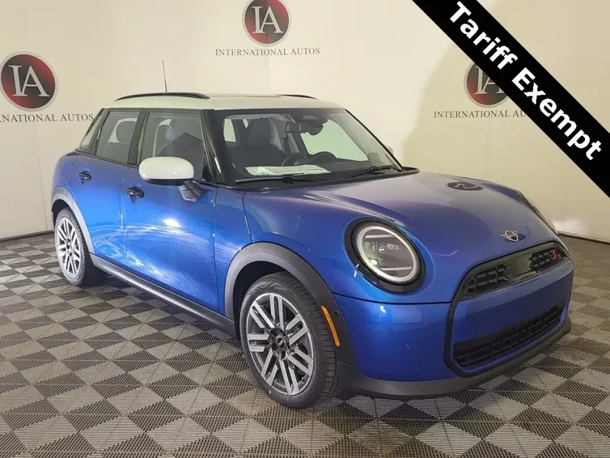 2025 Mini Cooper 4 Door Hardtop Signature photo 1