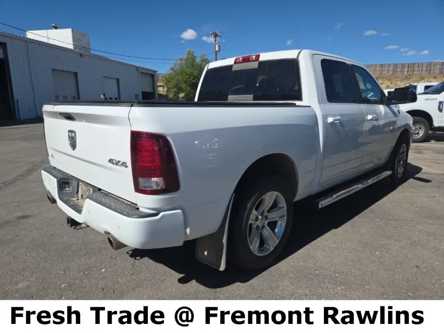 2015 Ram 1500 Sport photo 1